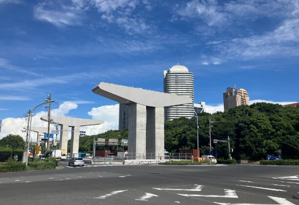 佐藤鉄工 施工事例 大阪湾岸道路西伸部六甲アイランド第三高架橋 PE3.4.5 鋼製梁工事